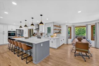 1416 Kings Lynn Road, Stoughton, WI 53589