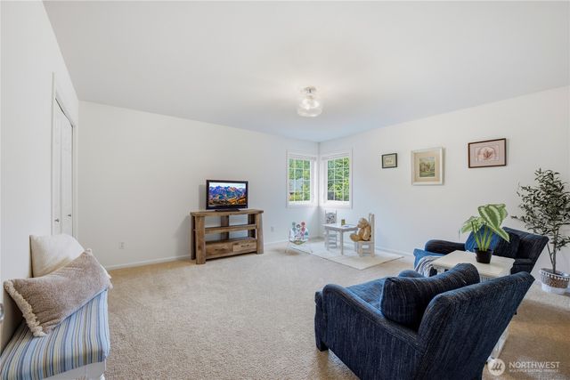 7416 245th Way NE, Redmond, WA 98053