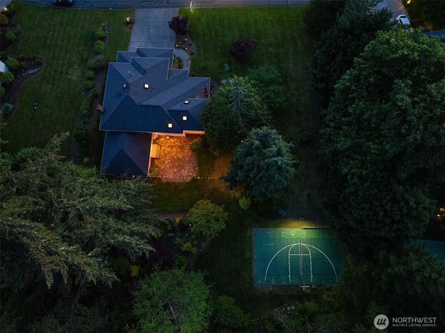 7416 245th Way NE, Redmond, WA 98053