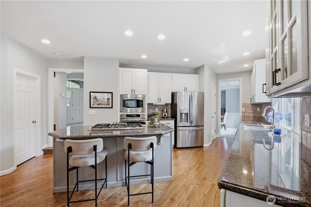 7416 245th Way NE, Redmond, WA 98053