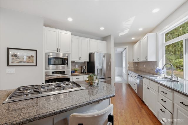 7416 245th Way NE, Redmond, WA 98053