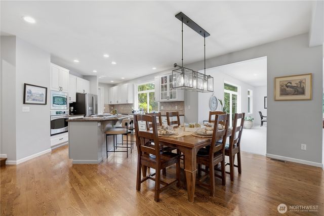 7416 245th Way NE, Redmond, WA 98053