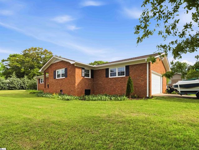 111 Merri Lane, Easley, SC 29642