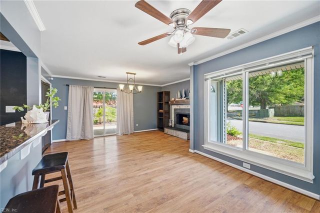4300 Lumberjack DR, Virginia Beach, VA 23462