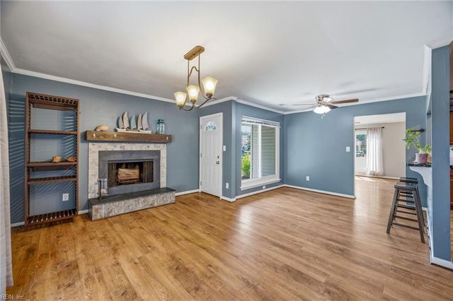 4300 Lumberjack DR, Virginia Beach, VA 23462