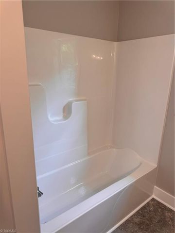 183 Meadow Run Lane, Lexington, NC 27292