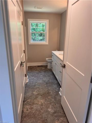 183 Meadow Run Lane, Lexington, NC 27292