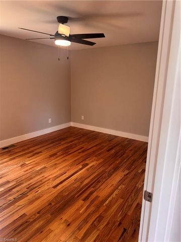 183 Meadow Run Lane, Lexington, NC 27292