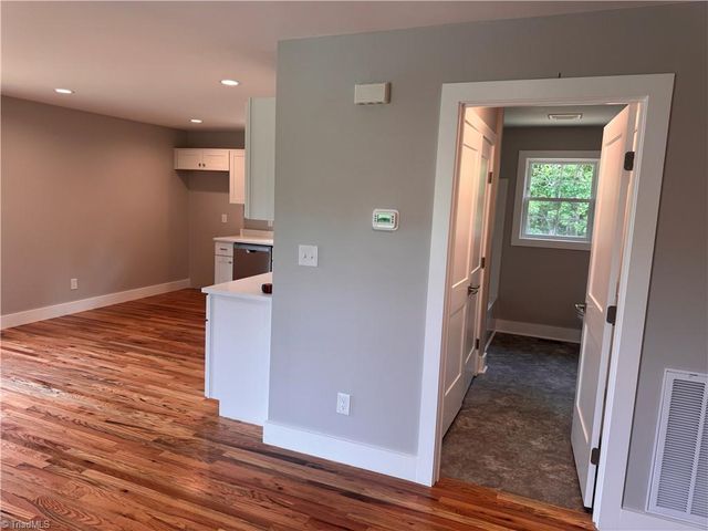 183 Meadow Run Lane, Lexington, NC 27292