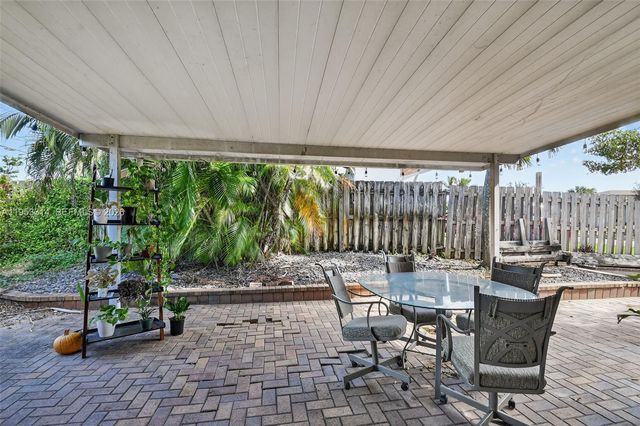 1712 High Ridge Road, Lake Worth, FL 33461