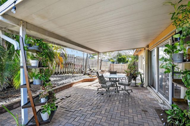 1712 High Ridge Road, Lake Worth, FL 33461