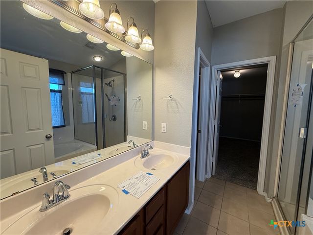 5009 Bridgewood Drive, Killeen, TX 76549