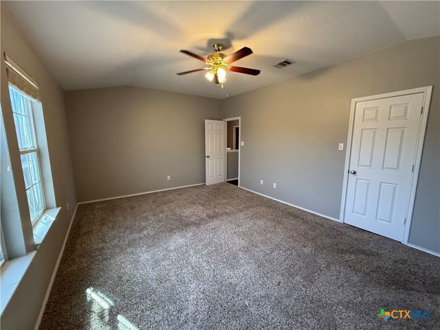 5009 Bridgewood Drive, Killeen, TX 76549