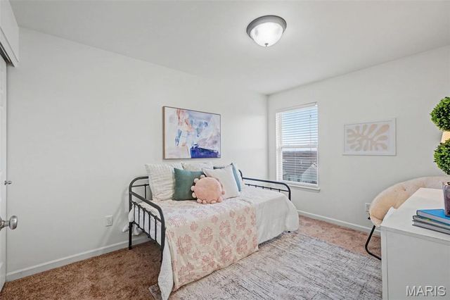 130 Riverdale Woods Circle, O'fallon, MO 63366