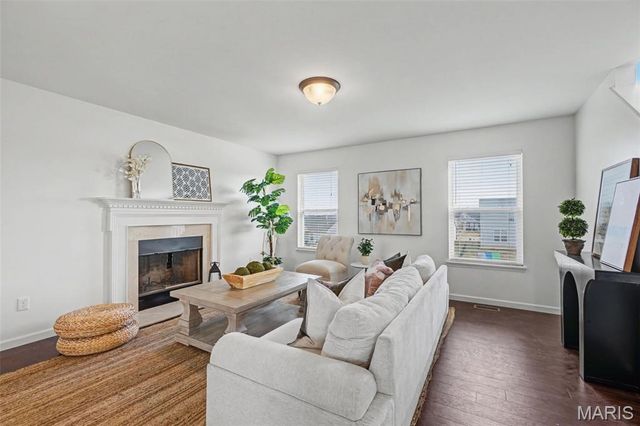 130 Riverdale Woods Circle, O'fallon, MO 63366