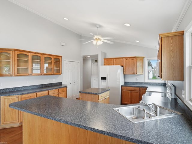 8622 Anchor Bay Drive, Clay Twp, MI 48001
