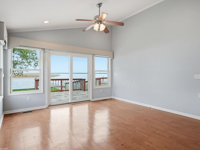 8622 Anchor Bay Drive, Clay Twp, MI 48001