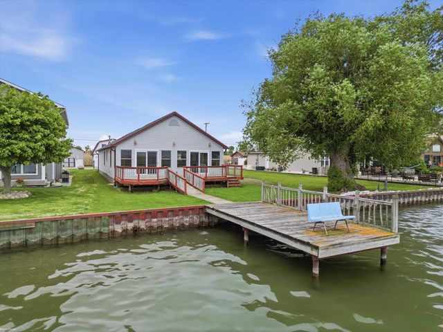 8622 Anchor Bay Drive, Clay Twp, MI 48001