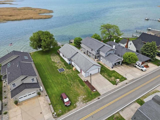 8622 Anchor Bay Drive, Clay Twp, MI 48001