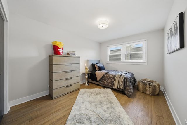 7725 Sawyer Road, Darien, IL 60561