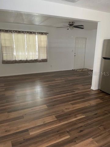 4083 30TH AVENUE N, St Petersburg, FL 33713