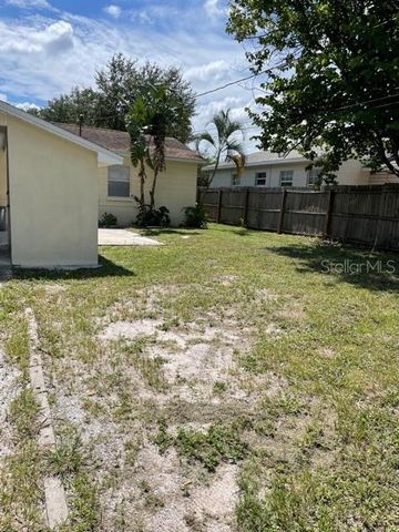 4083 30TH AVENUE N, St Petersburg, FL 33713