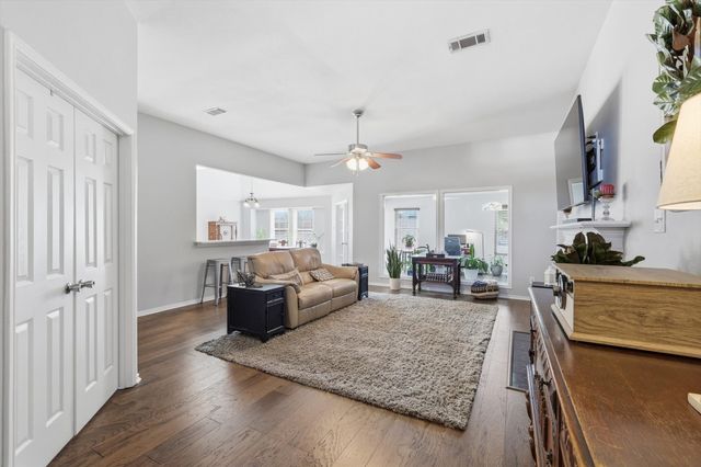 3200 Peakview Drive, Corinth, TX 76210