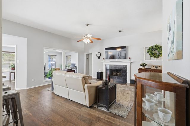 3200 Peakview Drive, Corinth, TX 76210