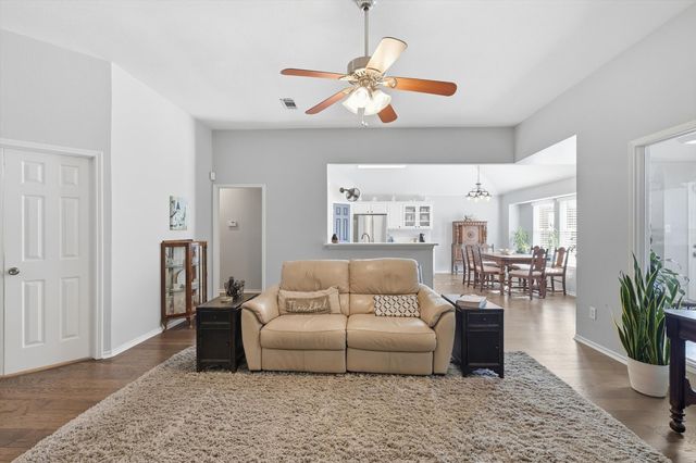 3200 Peakview Drive, Corinth, TX 76210