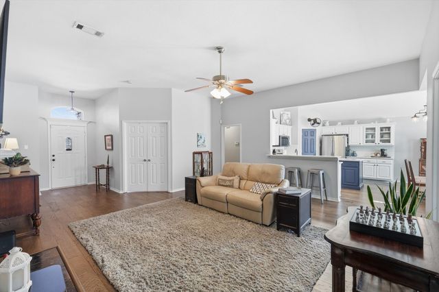 3200 Peakview Drive, Corinth, TX 76210