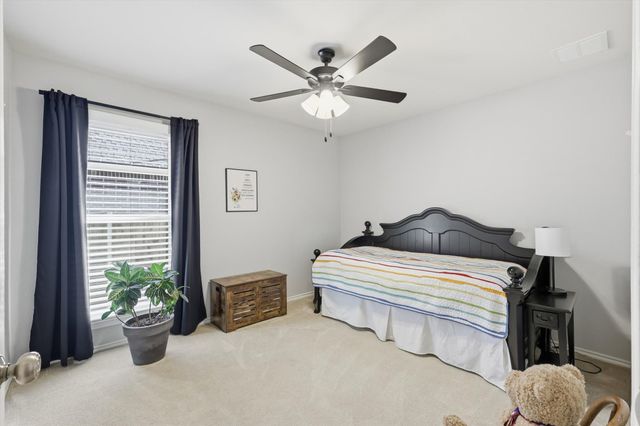 3200 Peakview Drive, Corinth, TX 76210