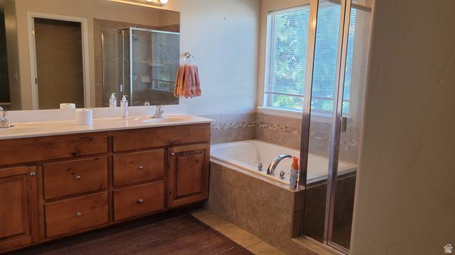 807 E WHISPER COVE RD, Sandy, UT 84094