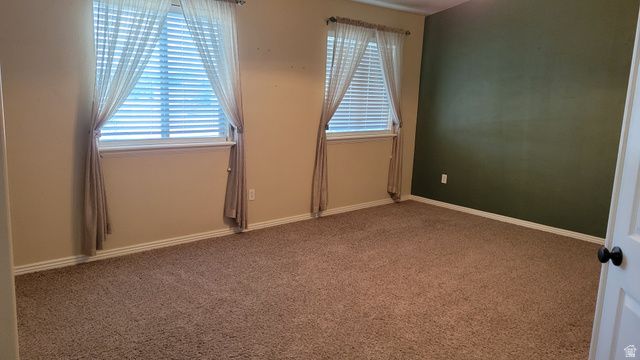 807 E WHISPER COVE RD, Sandy, UT 84094