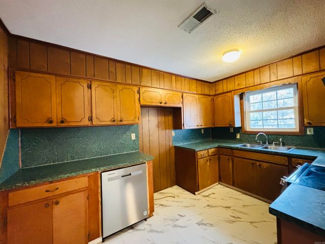 907 Seahorn Street, Gurdon, AR 71743