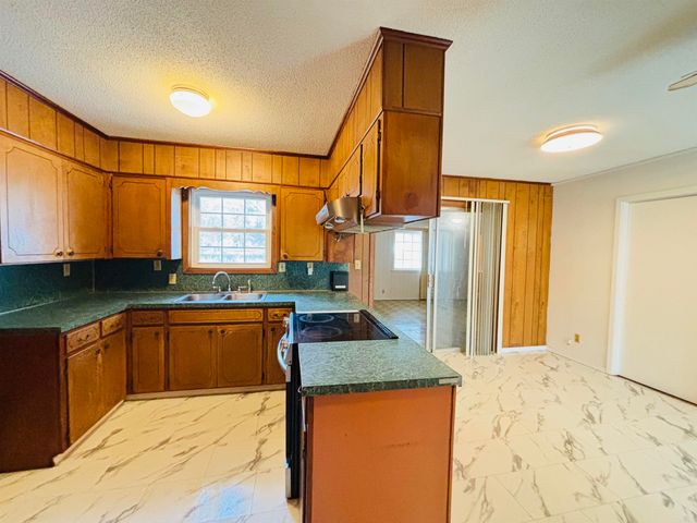 907 Seahorn Street, Gurdon, AR 71743