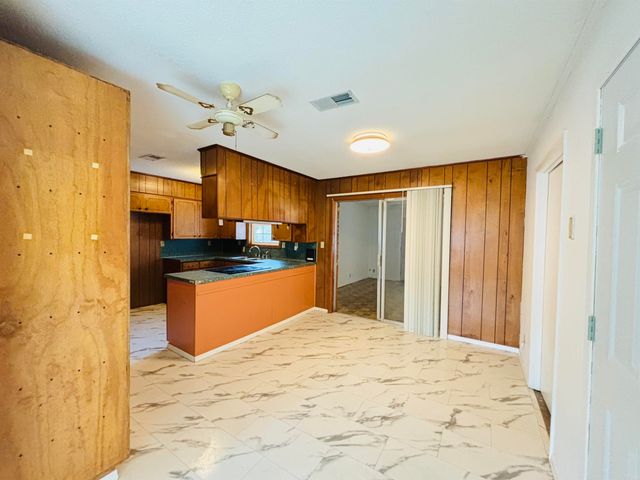 907 Seahorn Street, Gurdon, AR 71743