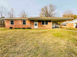 907 Seahorn Street, Gurdon, AR 71743