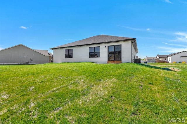 5 Tether Court, Hamel, IL 62046