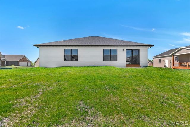 5 Tether Court, Hamel, IL 62046