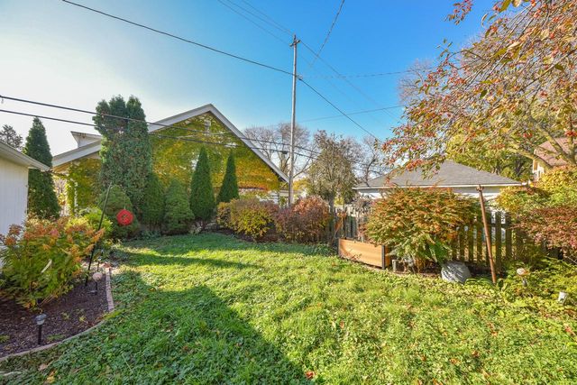 5721 Washington BOULEVARD, Milwaukee, WI 53208