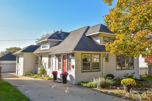 5721 Washington BOULEVARD, Milwaukee, WI 53208