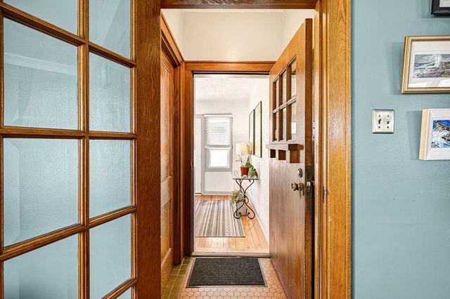 5721 Washington BOULEVARD, Milwaukee, WI 53208