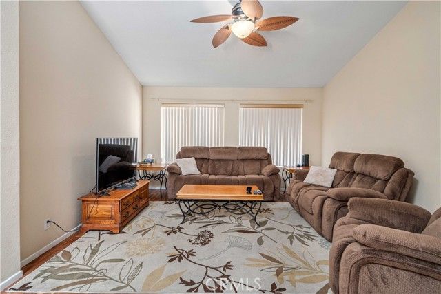 42238 58th, Lancaster, CA 93536