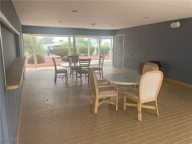 4641 Royal Ridge Boulevard, Las Vegas, NV 89103