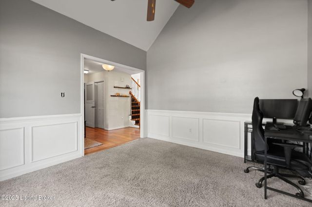 3339 Knob St, Shelbyville, KY 40065