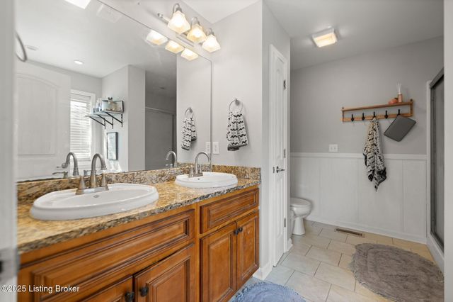 3339 Knob St, Shelbyville, KY 40065