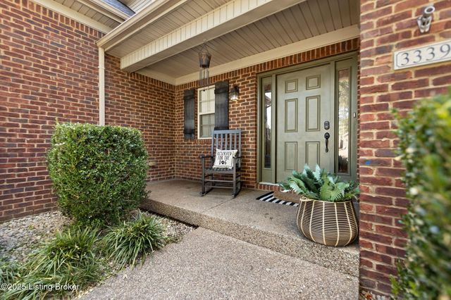 3339 Knob St, Shelbyville, KY 40065