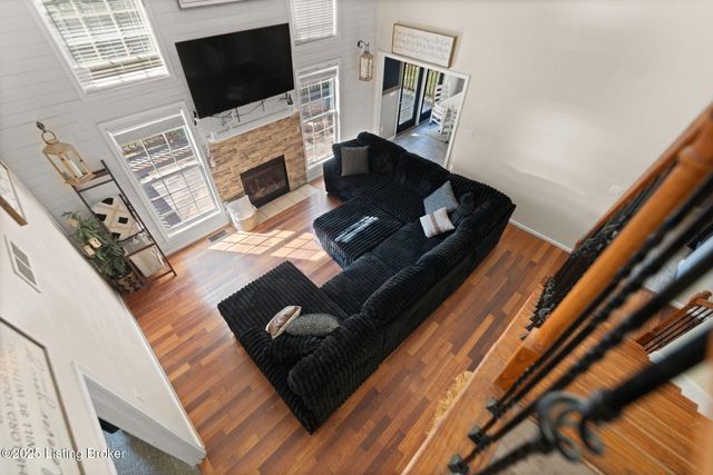 3339 Knob St, Shelbyville, KY 40065