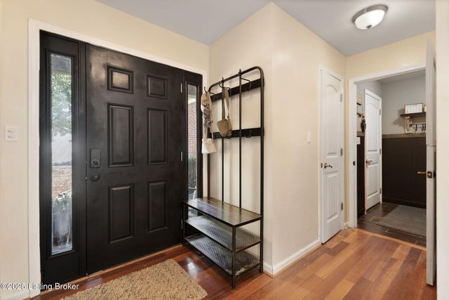 3339 Knob St, Shelbyville, KY 40065