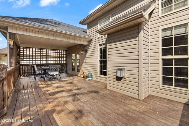 3339 Knob St, Shelbyville, KY 40065